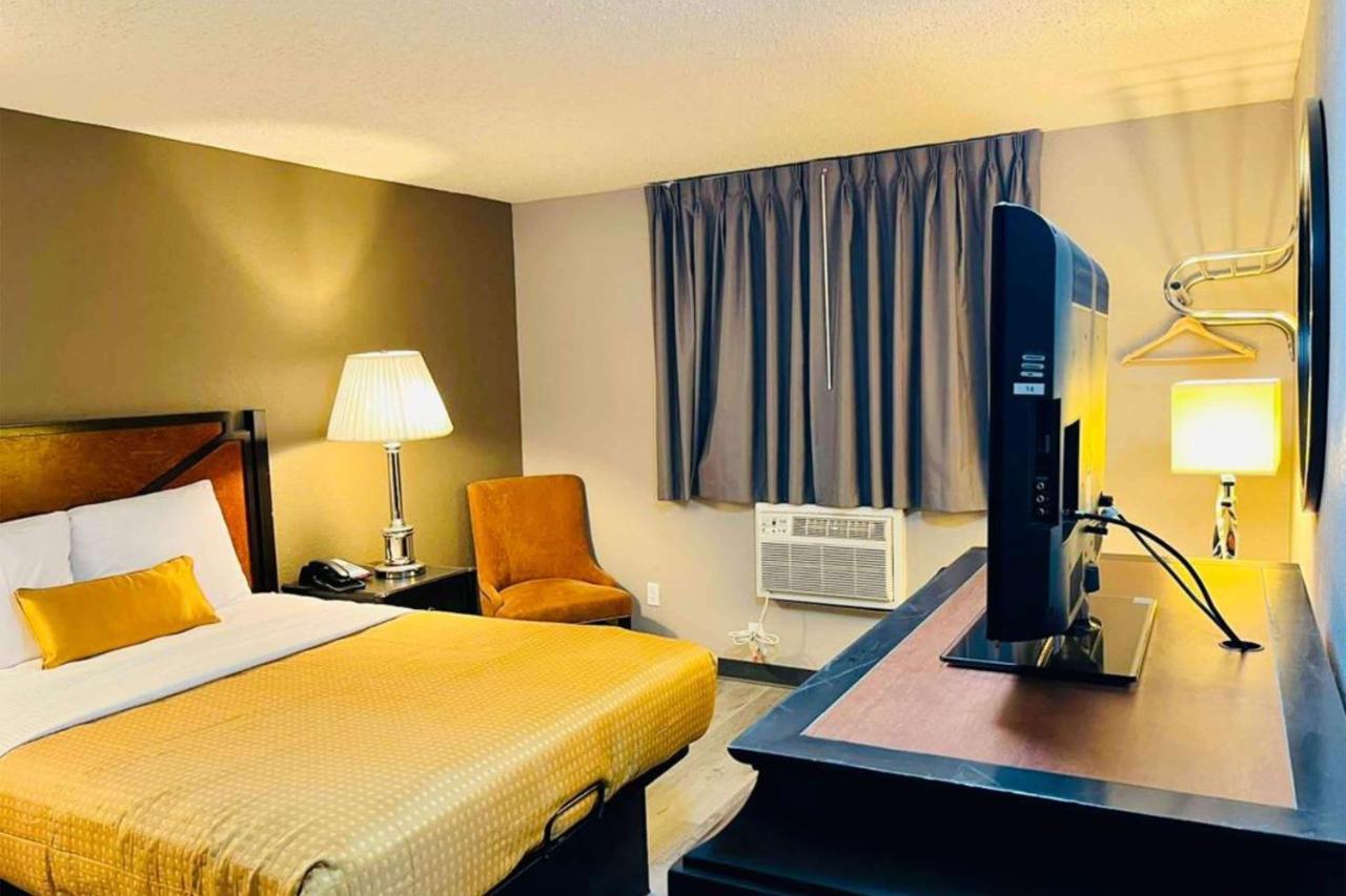 Hotel Super 8 By Wyndham Benton Harbor St Joseph Exterior foto
